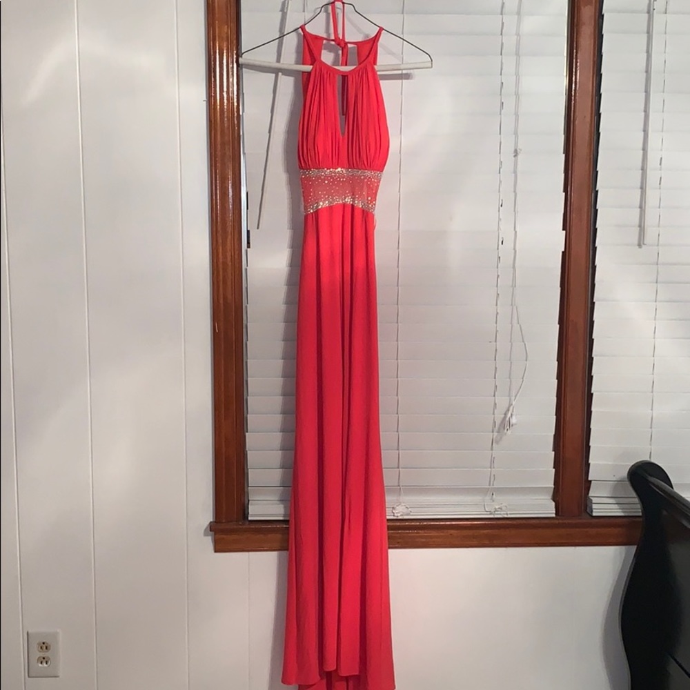 Formal Dress// Morgan and Co.